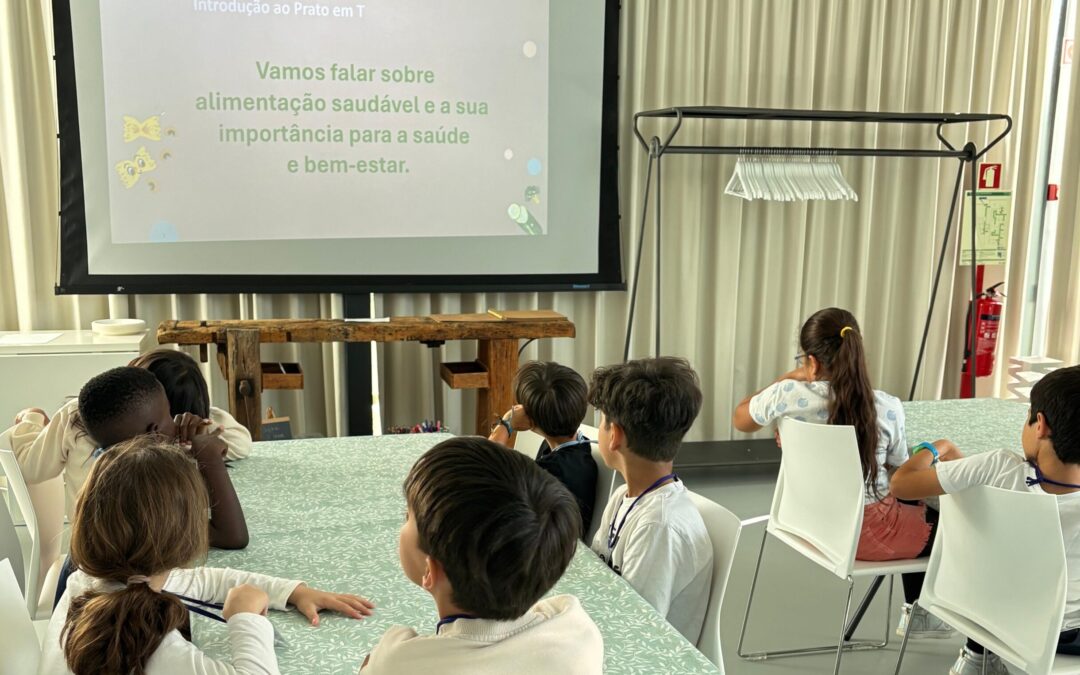 🥦 Recebemos a Escola Básica de Vera Cruz para mais uma sessão do NUTRIR – Saúde à Mesa, programa de literacia alimentar!